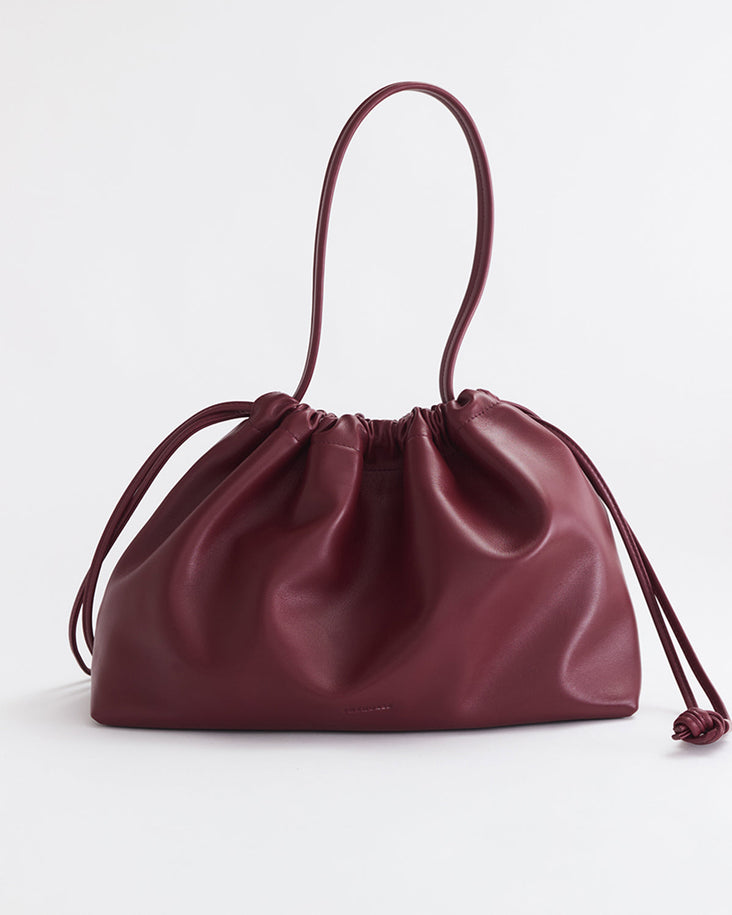 Fin Shoulder Bag: Cedar Red