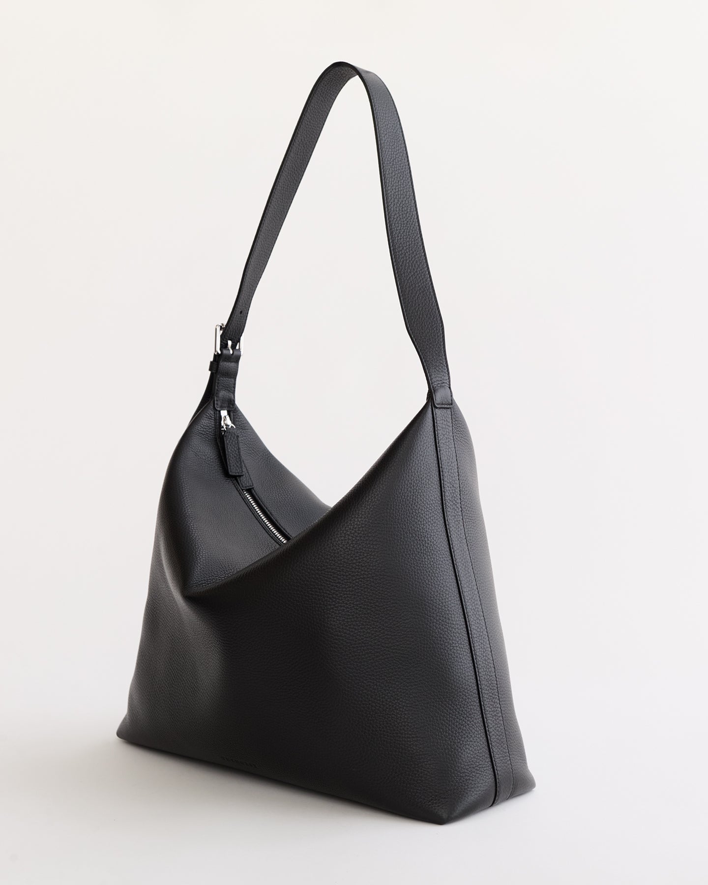 Large Daisy Bag: Black