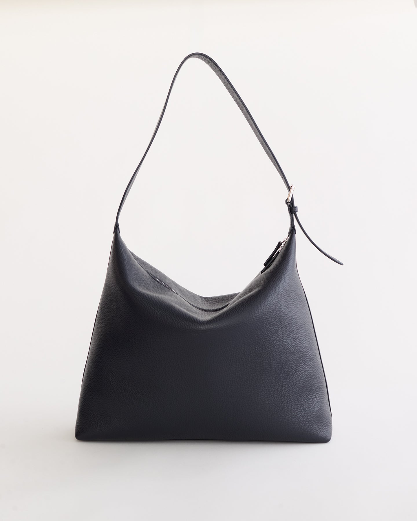 Large Daisy Bag: Navy