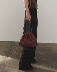 Fin Drawstring Bag: Cedar Red
