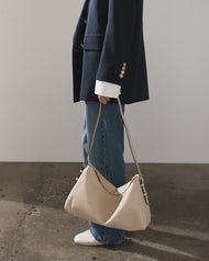 Lottie Handbag: Oat