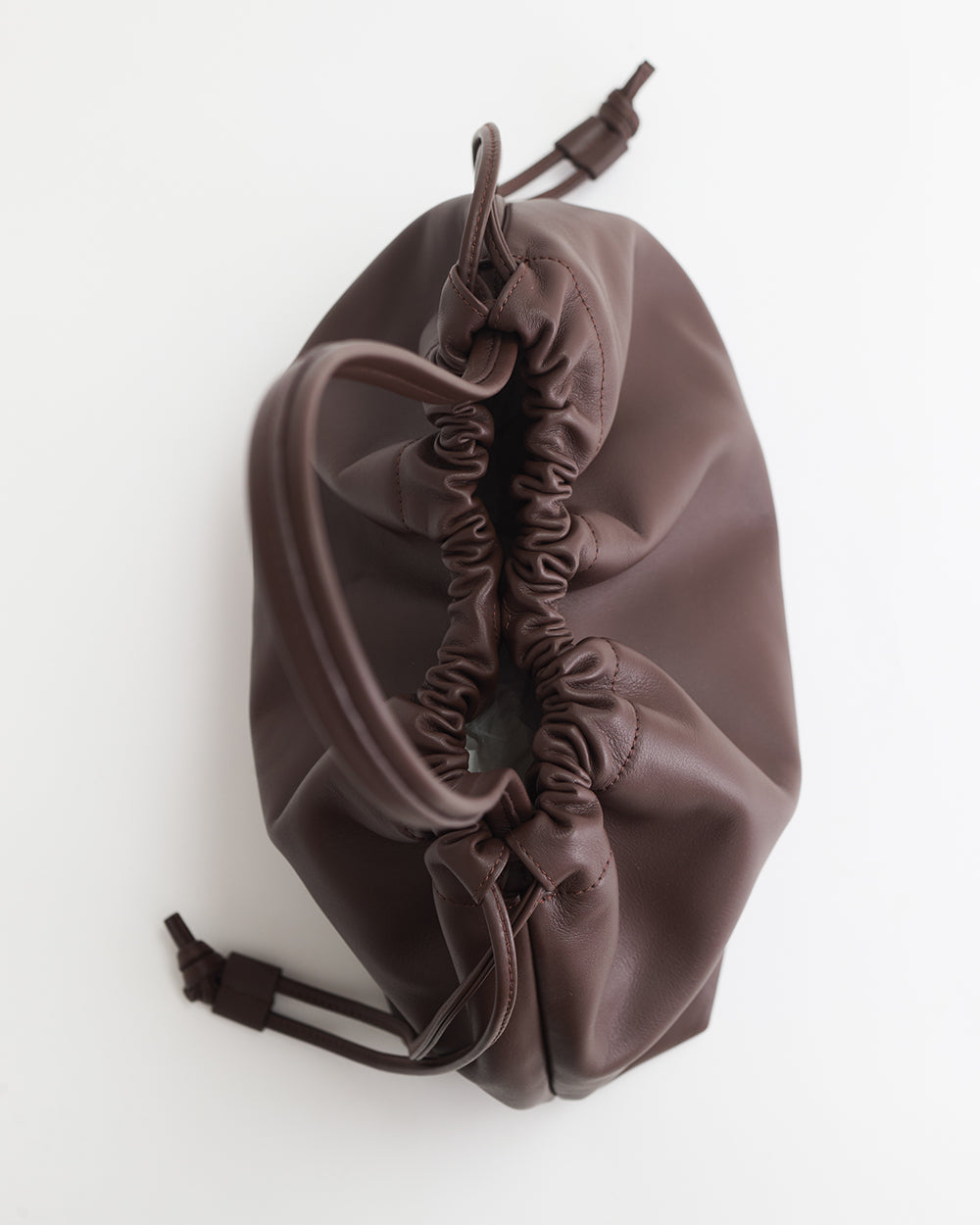 Fin Shoulder Bag: Coffee