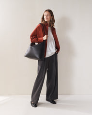 Large Daisy Bag: Black