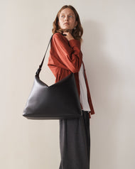 Large Daisy Bag: Black